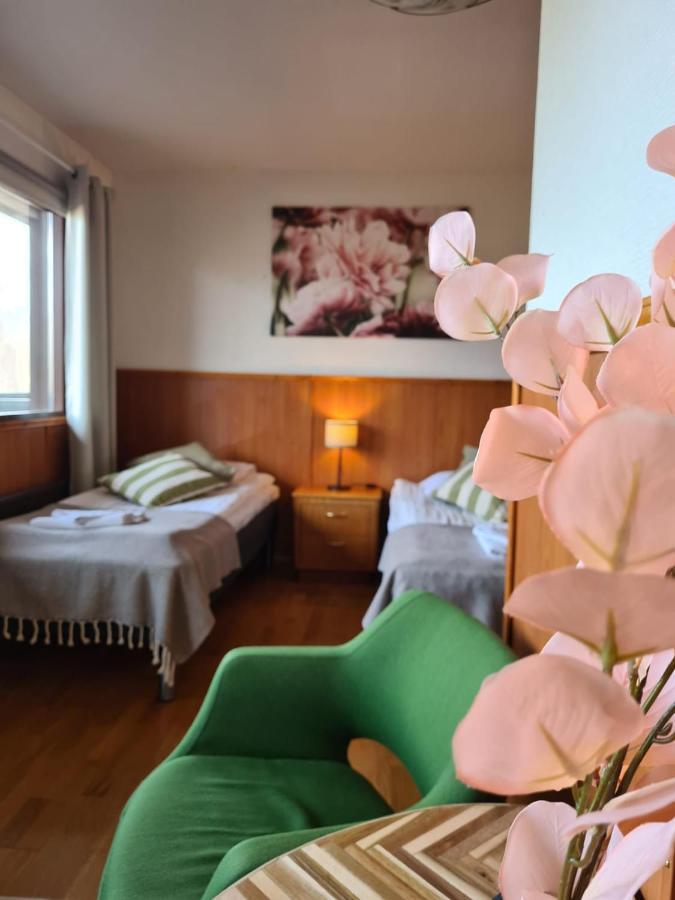 Botnia Hotel & Restaurant Kruunupyy エクステリア 写真