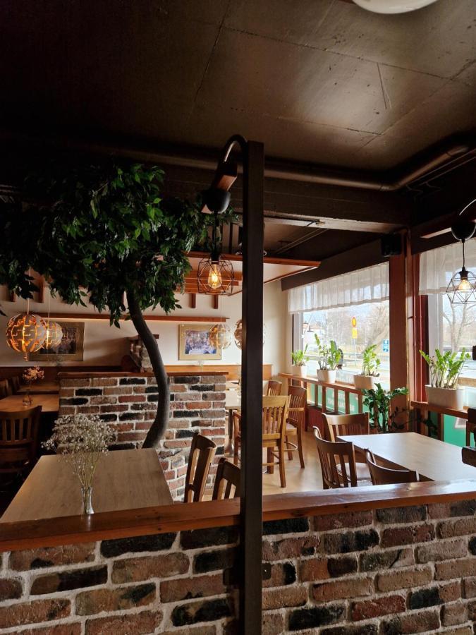 Botnia Hotel & Restaurant Kruunupyy エクステリア 写真