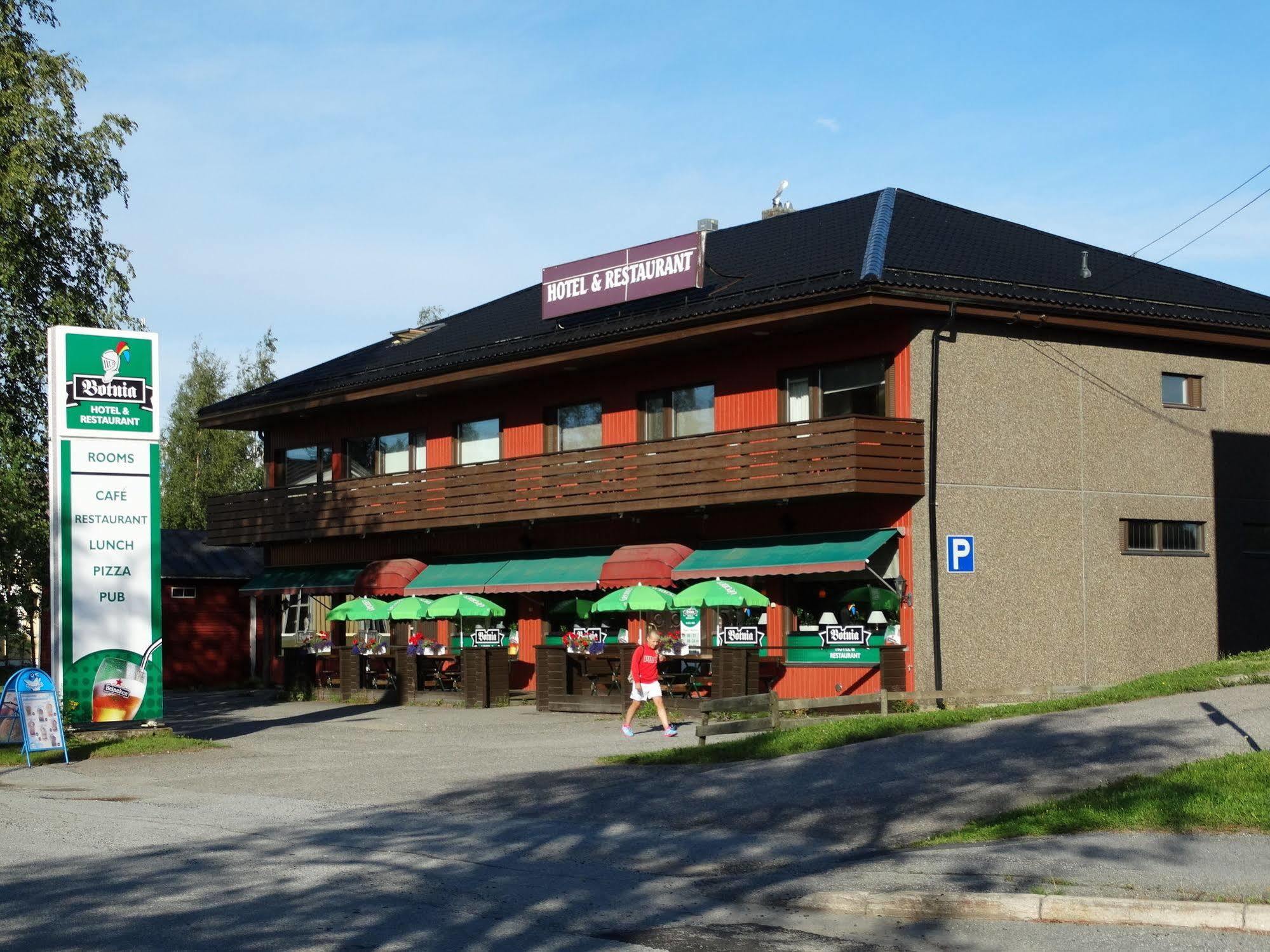 Botnia Hotel & Restaurant Kruunupyy エクステリア 写真