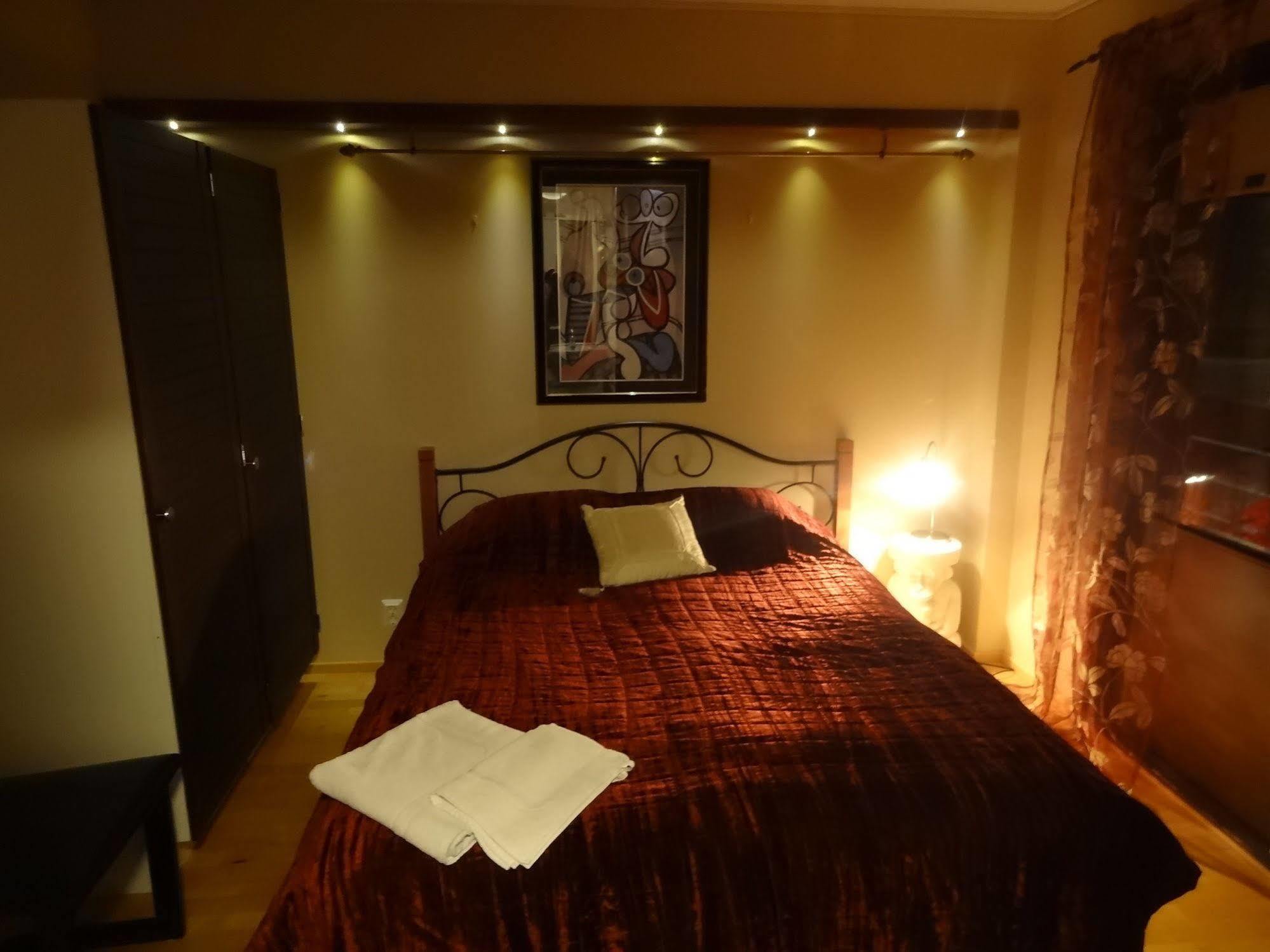Botnia Hotel & Restaurant Kruunupyy エクステリア 写真
