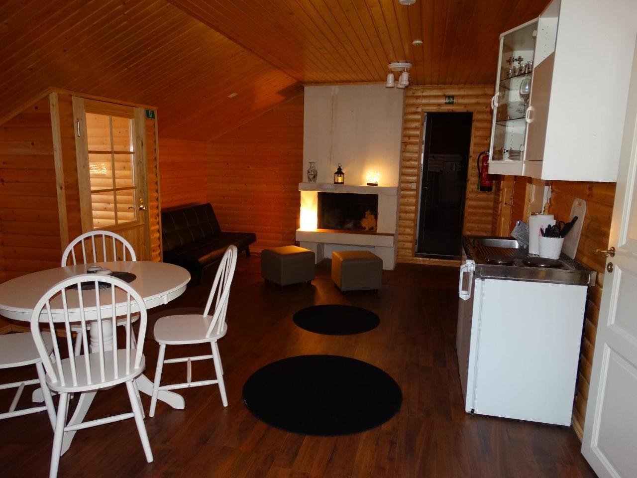 Botnia Hotel & Restaurant Kruunupyy エクステリア 写真